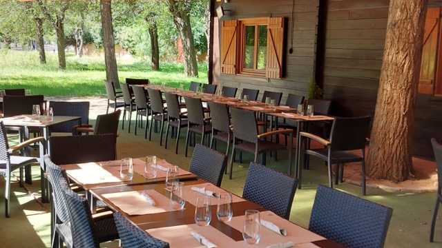 Cocinero/a y Ayudante/a de Cocina