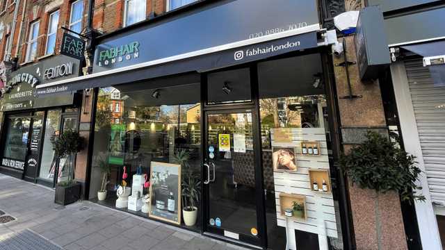 Hairstylist, Hairdresser