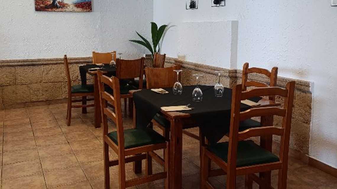 Mesón Carretero cover image