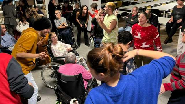 MONITOR PARA VIAJES DE NAVIDAD ACOMPAÑANDO A ADULTOS CON DISCAPACIDAD