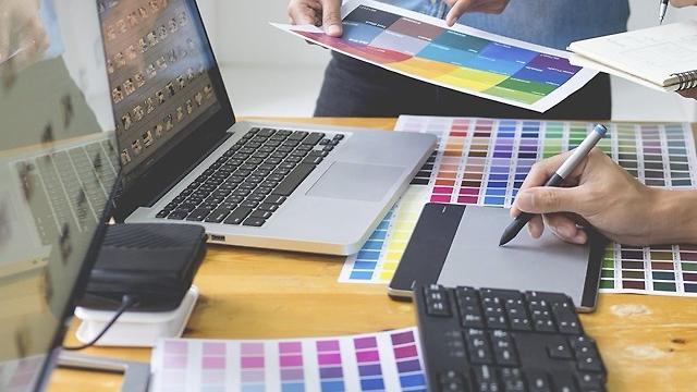 Diseñador/a Gráfico/a Freelance