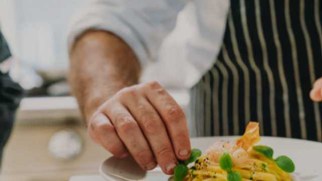 Ayudante Cocina Restaurante - 20 hor/sem - INDEFINIDO - Coruña Marineda