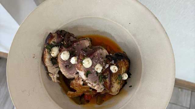 Cocinero/a y Ayudante/a de Cocina