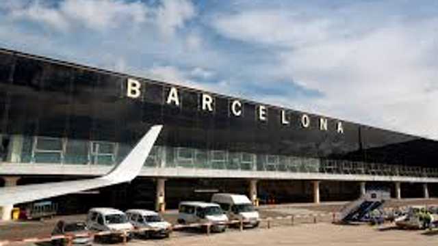 AUXILIAR AGENTE DE PASAJE  -  ¡Únete al Aeropuerto de Barcelona!