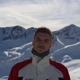 Adrián L. avatar icon