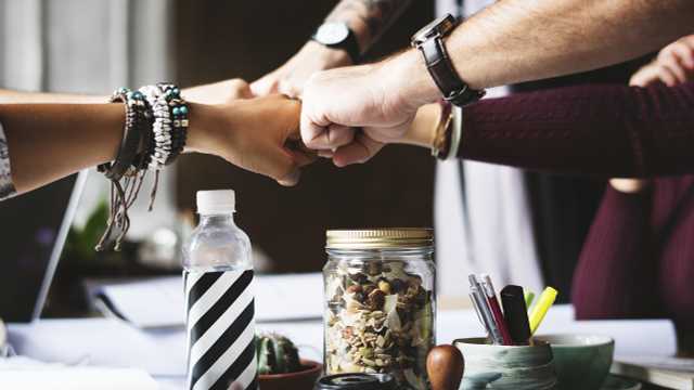 Especialista en Captación de Clientes – Agencia Creativa Digital
