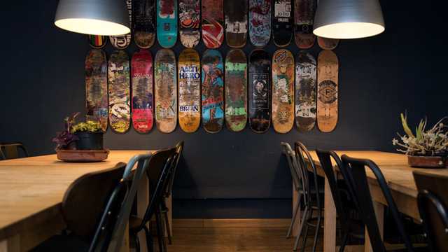 Recepcionista Nocturno/a – Hostel en Barcelona (00:00–08:00)