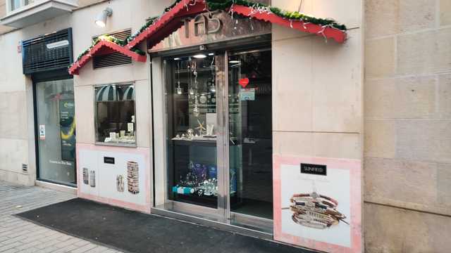 Encargada de joyeria