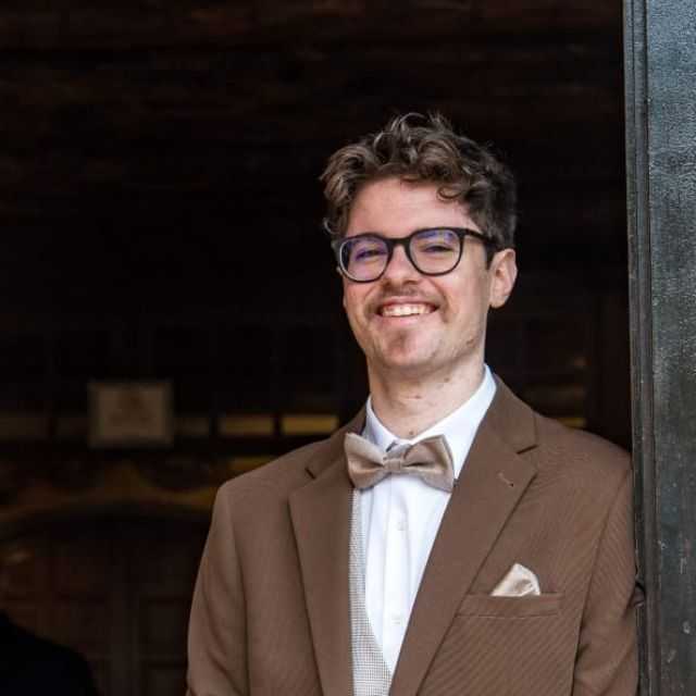 Candidate avatar