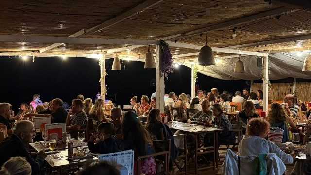 Camarero/a de Extras