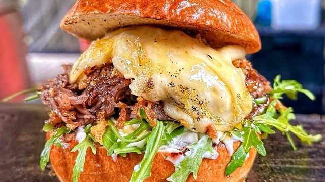 street food trader