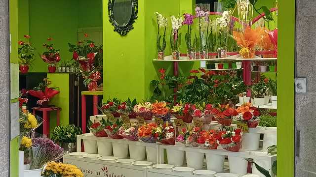 Responnsable y dependienta de Tienda