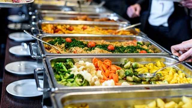 COCINERO/A DE PRODUCCIÓN CON JORNADA INTENSIVA ZONA MONCLOA