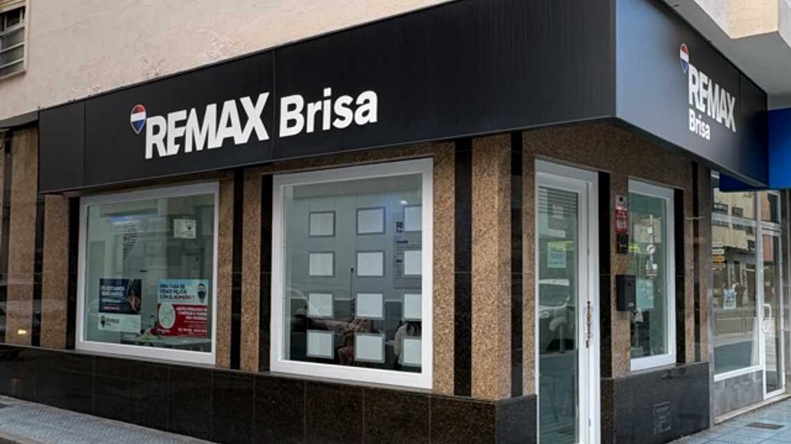 Remax Brisa cover image