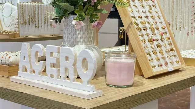 Ayudante/a de Dependiente/a