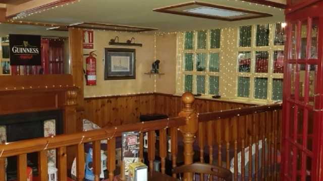 CAMARERO/A con experiencia