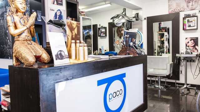 Oficial de Peluquería