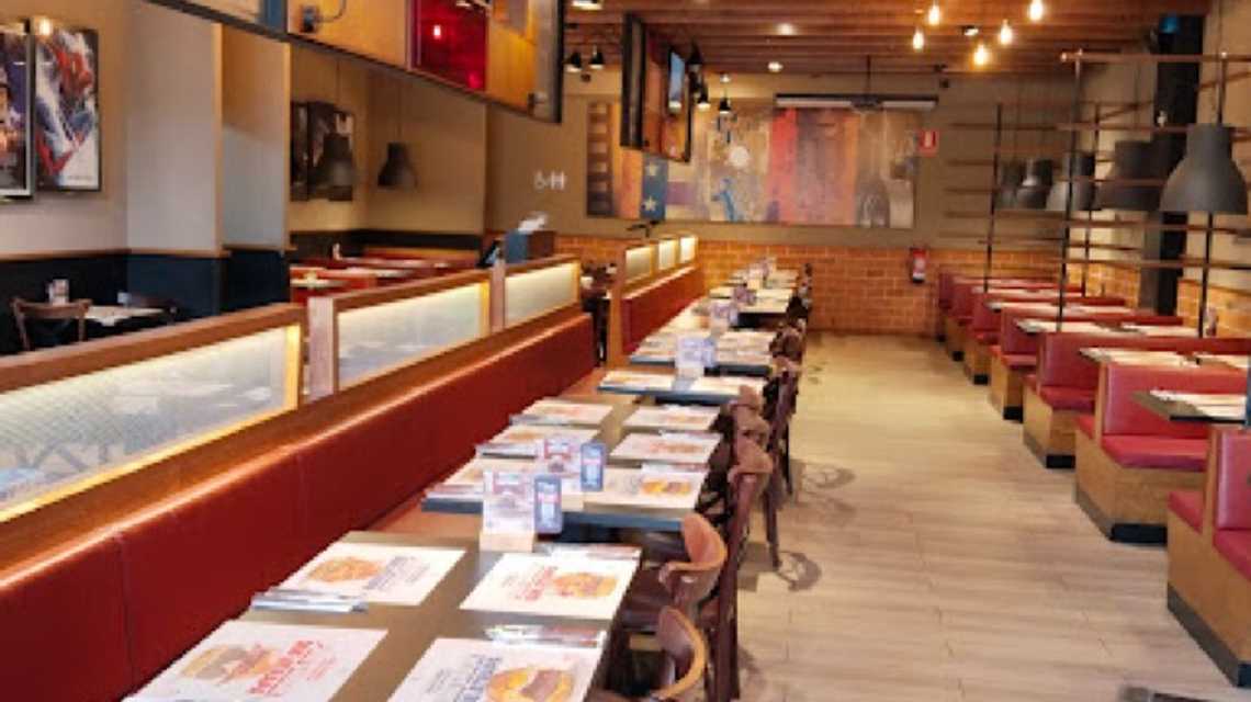 Foster's Hollywood Granollers cover image