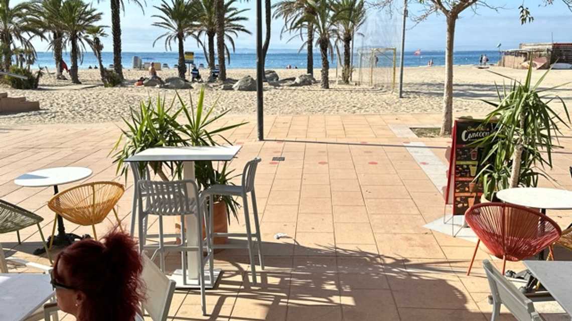 IRIS RESTAURANTE & BAR cover image