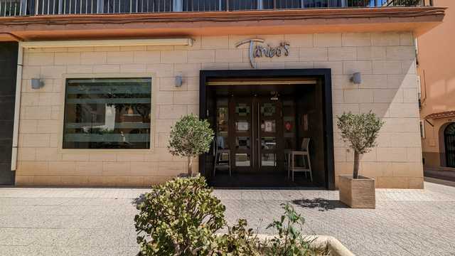 Camarero/a y Office