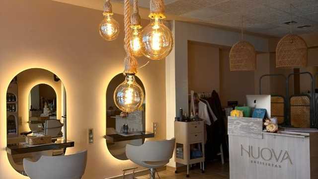 Oficial de Peluquería