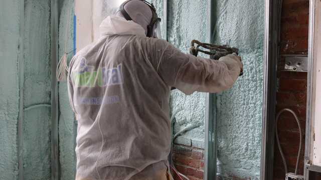 Spray Foam Insulation Sprayer