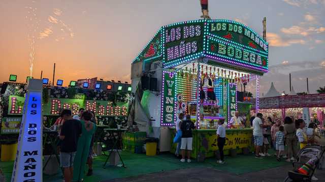 Camarero/a Feria de Almería 2026