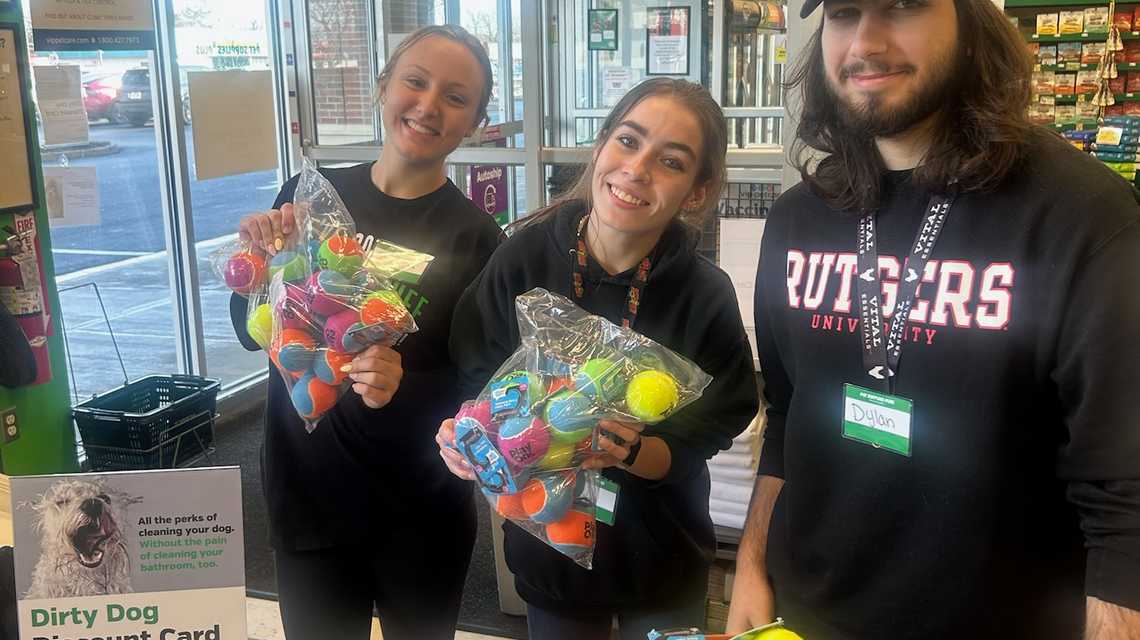 Pet Supplies Plus cover image