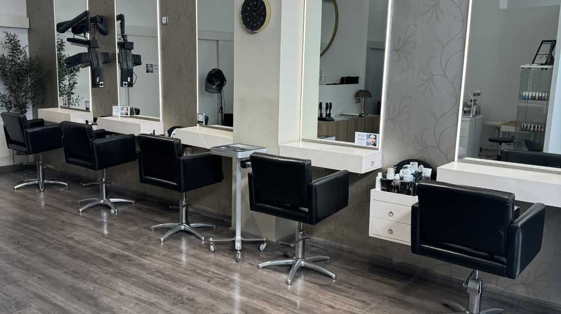 ANA GÓMEZ ESTILISTAS - AG cover image