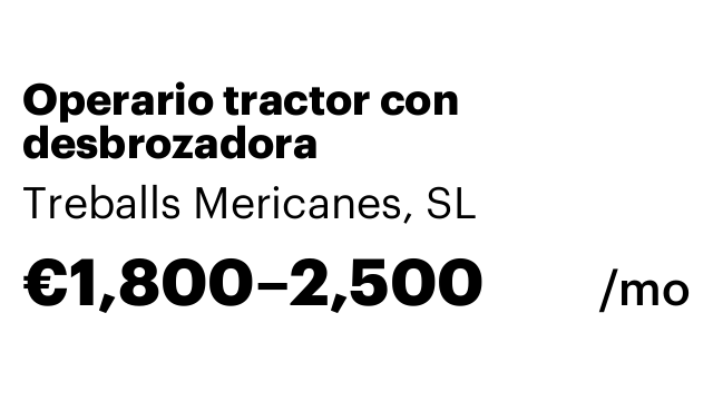 Operario tractor con desbrozadora