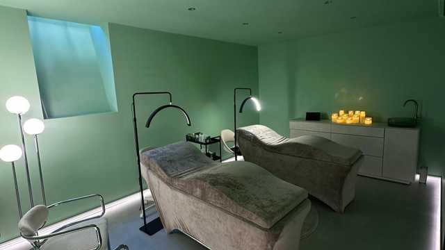 Técnico/a en Extensión de Pestañas