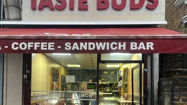 Barista and Waiter / Waitress