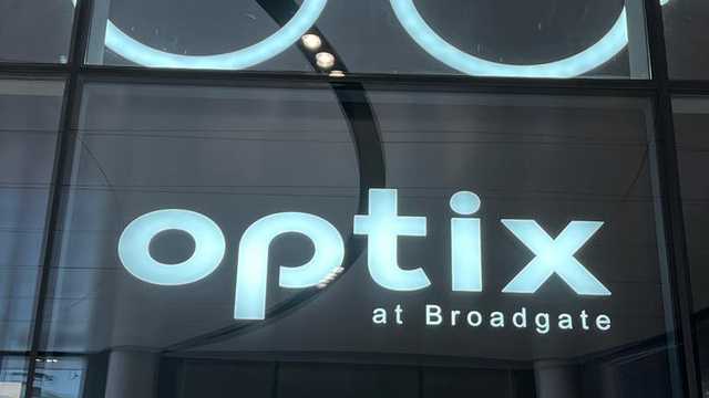 Receptionist