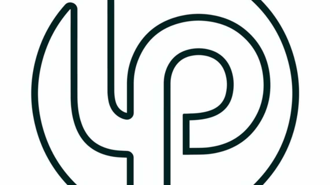 Lázaro Peluqueros cover image