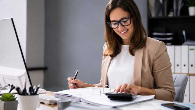 Administrativo/a de Compras y Administración