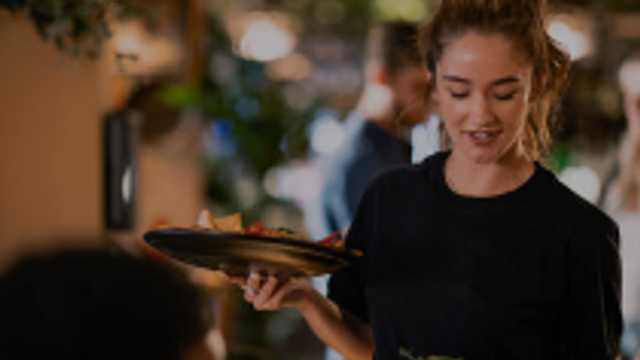 Ayudante de Camarero/a