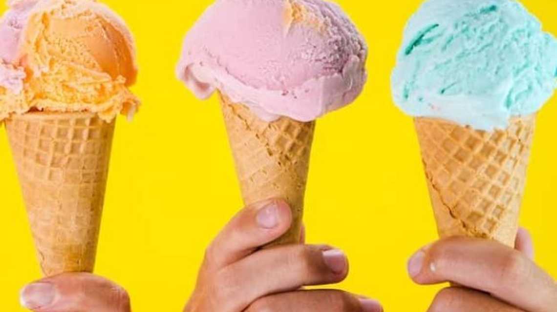 Helados  cover image