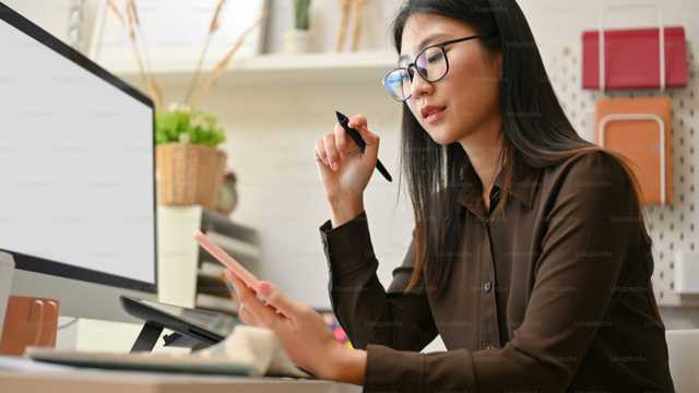 ASESOR/A DE ATENCIÓN AL CLIENTE EN OFICINA