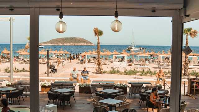 Camarero/a de Barra y Sala/Terraza