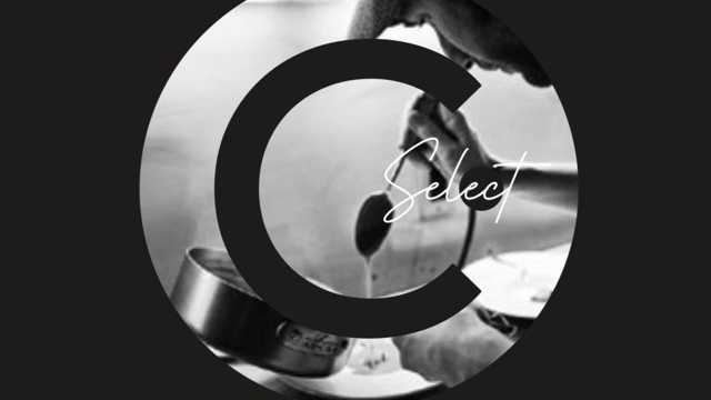 Camarero/a y Ayudante/a de Cocina