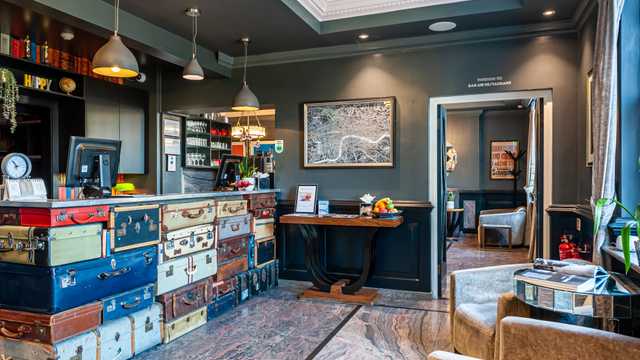 Night Hotel Receptionist - California Hotel 3*