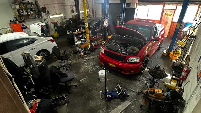 Auto Mechanic