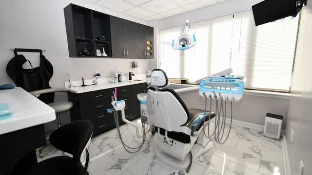 Dental Assistant