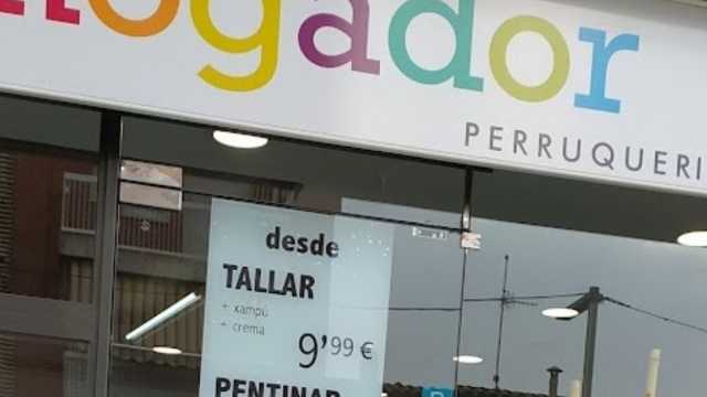 Oficial de Peluquería