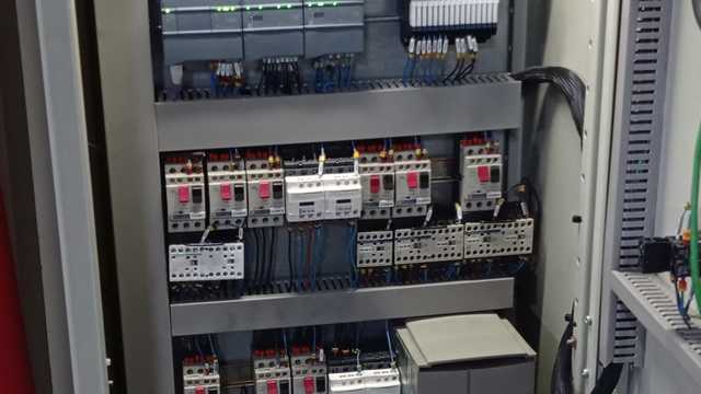 Técnico/a Electricista