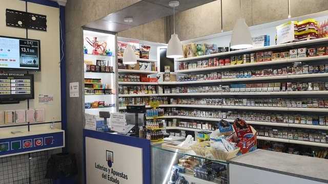 Dependiente de estanco