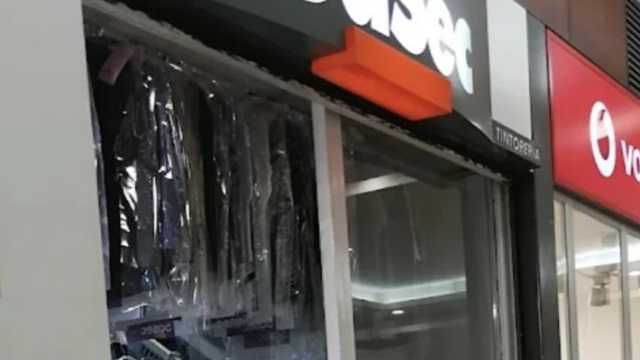 Encargada tintorería