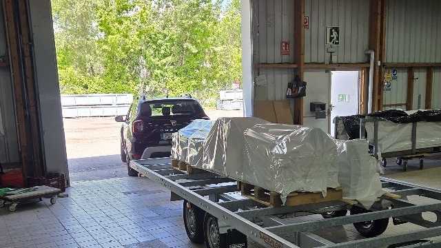 Transportista para coche con remolque