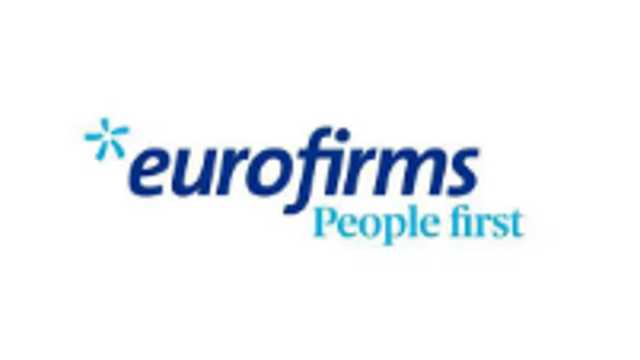 Mozo/a de almacén con carretilla en frio negativo