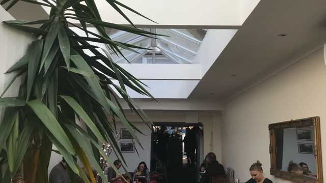 BARISTA PART TIME/FULL TIME and manager needed